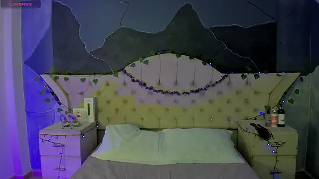 AmberGreyy  online show from November 19, 6:19 pm