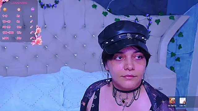 AmberGreyy  online show from April 23, 5:26 pm