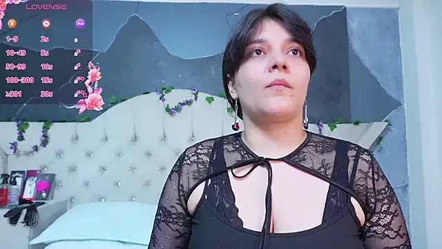 AmberGreyy  online show from April 26, 5:21 pm