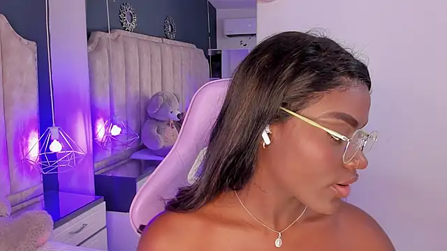 Snapshot of IsabellaBromsS chatting on January 16, 11:59 pm IsabellaBromsS online show from January 16, 11:59 pm