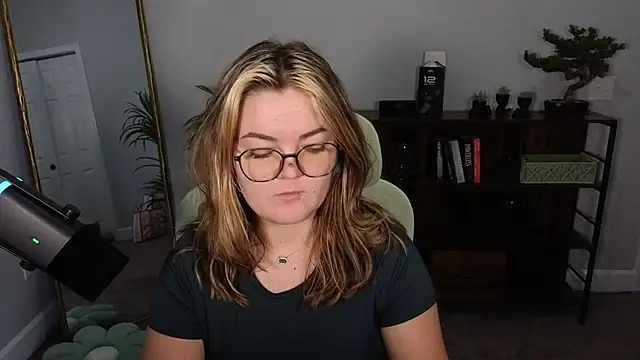 Snapshot of rodeobrii chatting on September 26, 3:43 am rodeobrii online show from September 26, 3:43 am