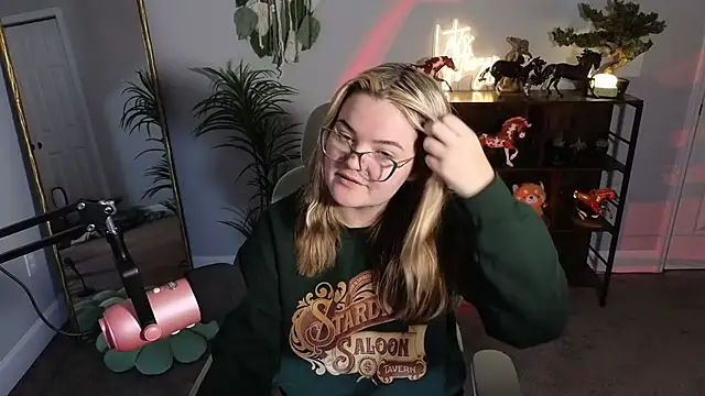 Snapshot of rodeobrii chatting on November 5, 2:55 am rodeobrii online show from November 5, 2:55 am