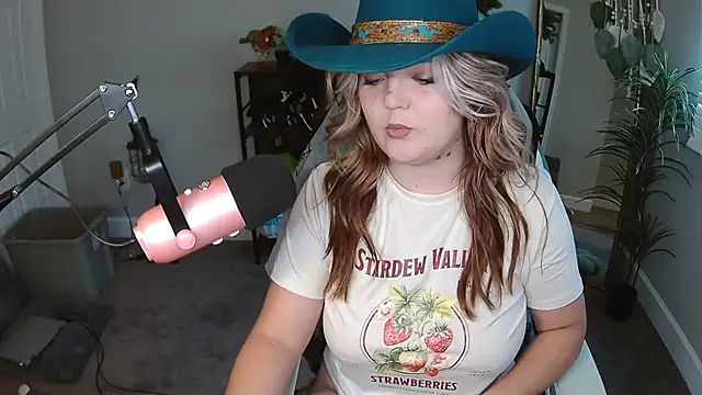 rodeobrii online show from May 24, 10:04 pm
