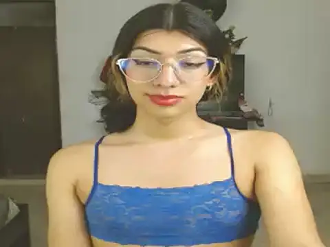 Snapshot of engielphoenis14 chatting on December 29, 8:00 am engielphoenis14 online show from December 29, 8:00 am