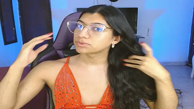 engielphoenis14 online show from March 8, 2:04 am