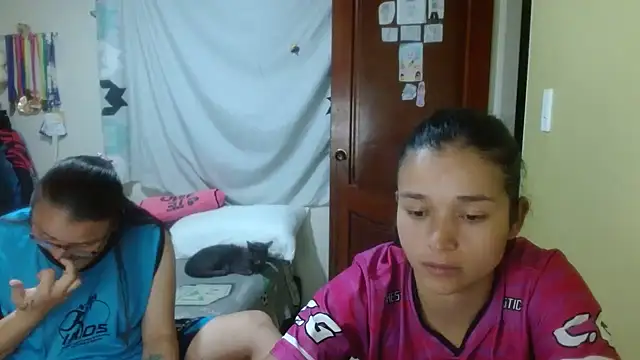 clayre and jill online show from March 22, 3:43 am