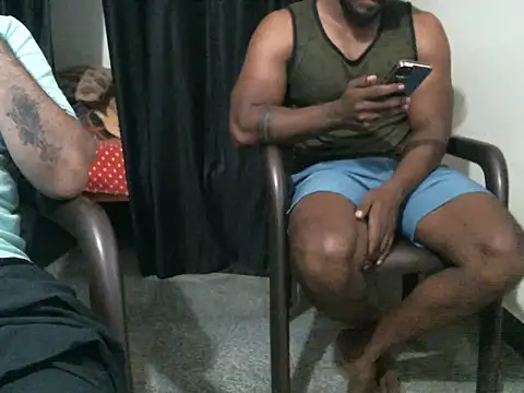 Snapshot of indianbull2023 chatting on October 27, 6:28 am indianbull2023 online show from October 27, 6:28 am