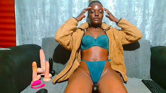 VANESAAMBER23 online show from September 22, 9:06 pm