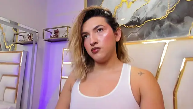 Snapshot of TomLondon_ chatting on December 4, 12:25 pm TomLondon online show from December 4, 12:25 pm