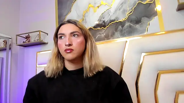 Snapshot of TomLondon_ chatting on December 16, 2:44 pm TomLondon online show from December 16, 2:44 pm