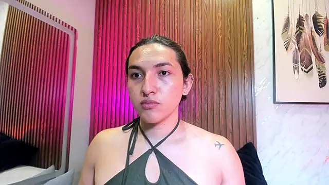 TomLondon  online show from February 11, 3:06 pm