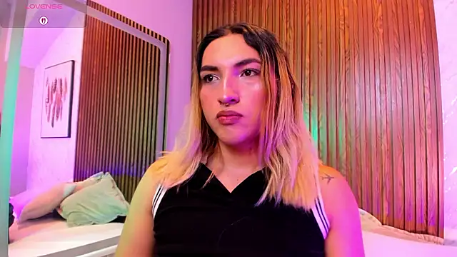 TomLondon  online show from March 11, 12:44 pm