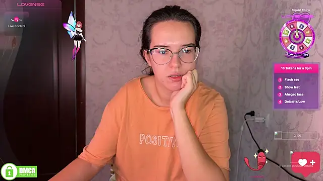 Snapshot of the_princese chatting on November 12, 10:48 am the princese online show from November 12, 10:48 am