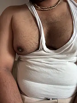 dick69lil online show from May 3, 8:42 am