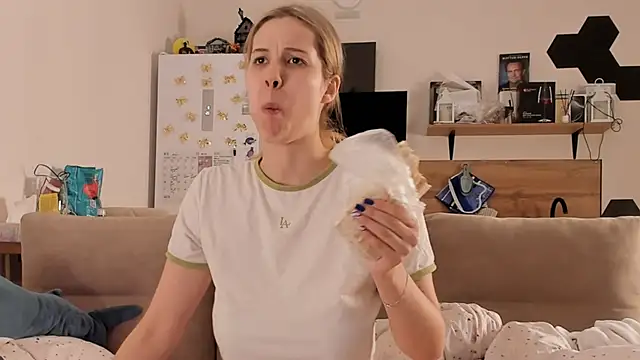 Girl alone home online show from May 29, 4:49 pm