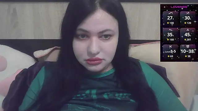 Snapshot of German_Eva chatting on November 24, 9:09 am German Eva online show from November 24, 9:09 am