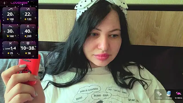 Snapshot of German_Eva chatting on June 20, 10:40 am German Eva online show from June 20, 10:40 am