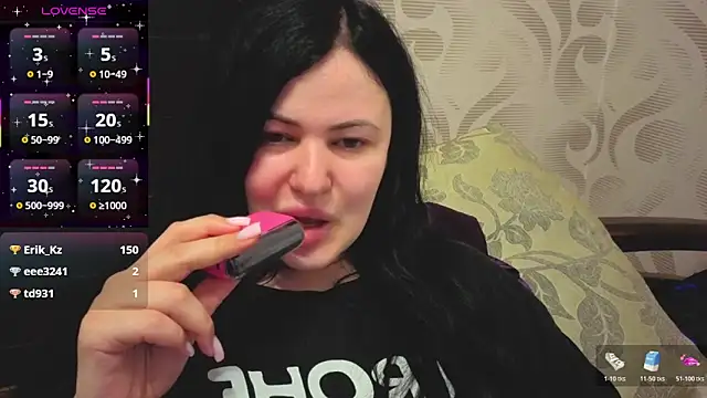 Snapshot of German_Eva chatting on July 13, 6:11 pm German Eva online show from July 13, 6:11 pm