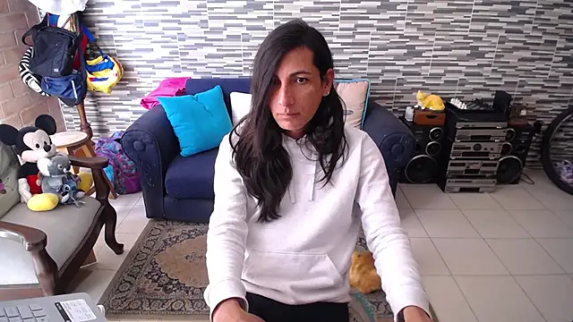 VioletaGomezCo online show from April 25, 5:54 pm