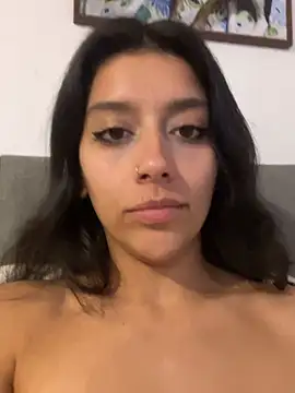 BrittanyDiaz online show from June 22, 2:13 am