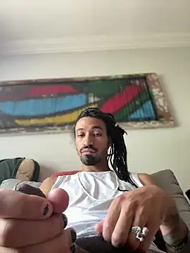 Snapshot of hotcamboy420 chatting on January 22, 6:31 pm hotcamboy420 online show from January 22, 6:31 pm