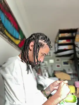 Snapshot of hotcamboy420 chatting on February 14, 7:23 pm hotcamboy420 online show from February 14, 7:23 pm