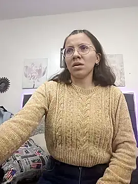 karlamorris  online show from January 9, 3:34 pm