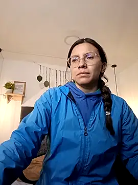 karlamorris  online show from October 11, 1:53 pm