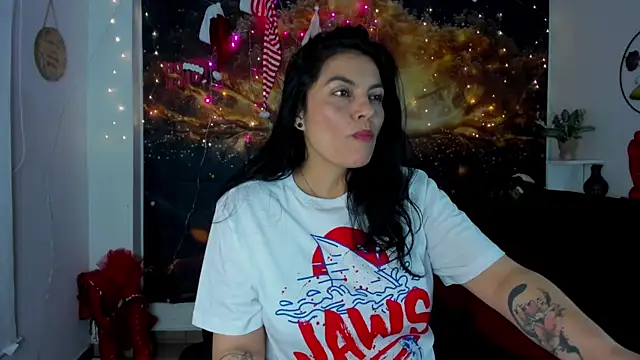 Lust Mom41 online show from December 27, 5:31 am