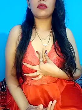 Snapshot of Sexy_DarloSiya chatting on February 17, 3:31 pm Sexy DarloSiya online show from February 17, 3:31 pm