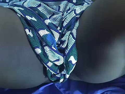 lovellybbw online show from February 10, 11:31 pm