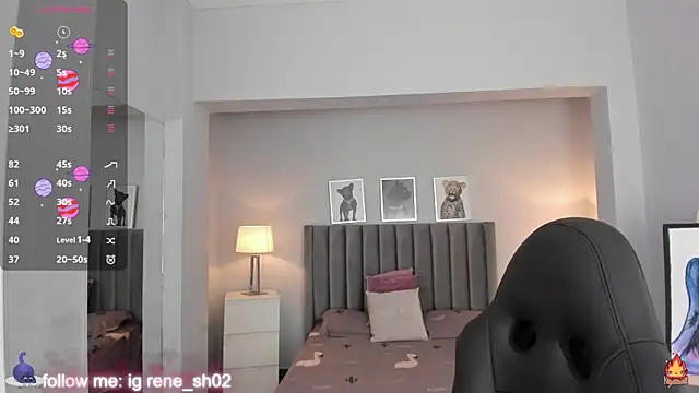 Snapshot of renee_shelby_ chatting on December 5, 10:23 pm renee shelby online show from December 5, 10:23 pm