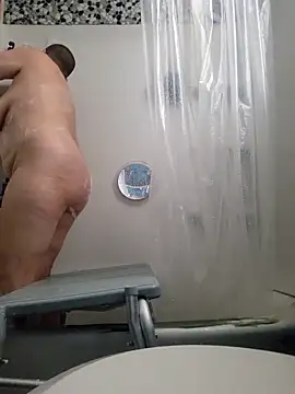 juscjen online show from February 8, 6:55 pm