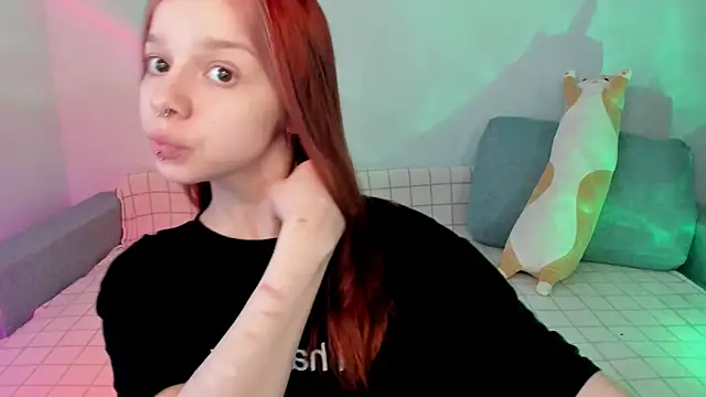 Snapshot of crystal_lilith chatting on January 12, 12:23 pm crystal lilith online show from January 12, 12:23 pm