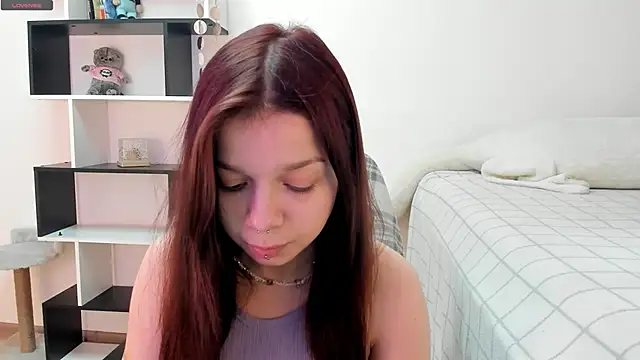 Snapshot of crystal_lilith chatting on March 18, 8:25 am crystal lilith online show from March 18, 8:25 am