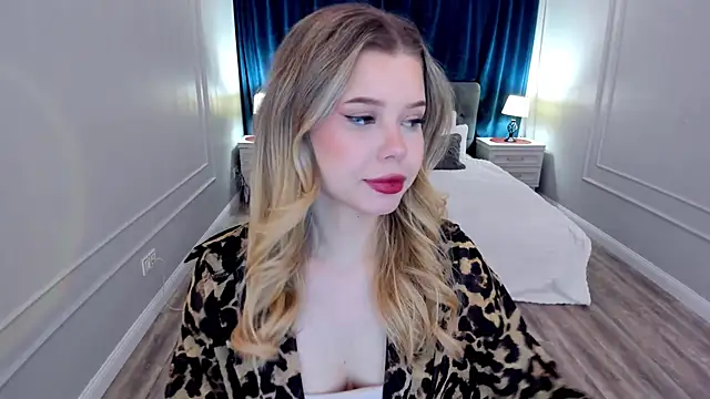 FollowLovee online show from January 17, 3:33 am