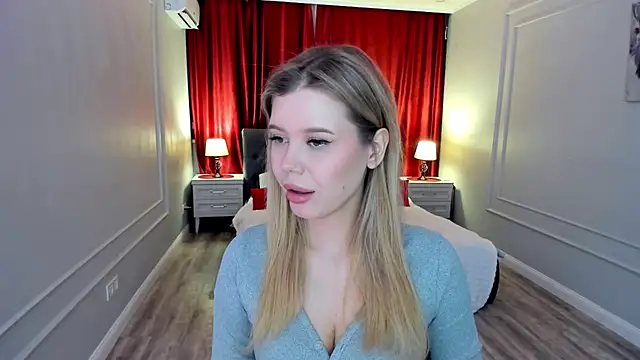 FollowLovee online show from April 27, 8:51 pm