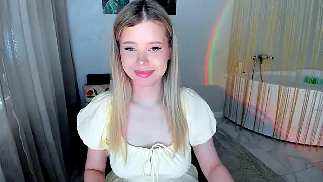 FollowLovee online show from June 13, 3:48 am