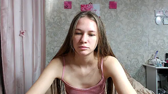 Snapshot of leila_bambi_ chatting on October 9, 6:22 am leila bambi online show from October 9, 6:22 am