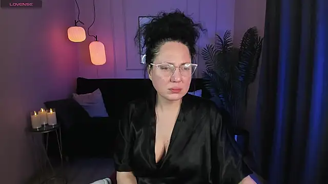 Snapshot of Anita_Muse chatting on January 19, 12:06 am Anita Muse online show from January 19, 12:06 am
