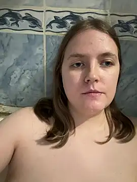 Snapshot of DesireMelissa chatting on February 4, 3:47 pm DesireMelissa online show from February 4, 3:47 pm