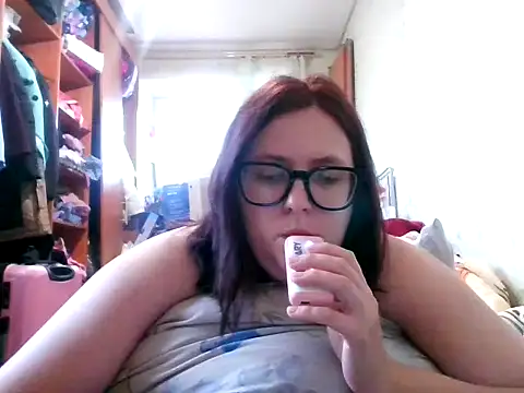 Snapshot of DesireMelissa chatting on October 19, 12:39 pm DesireMelissa online show from October 19, 12:39 pm