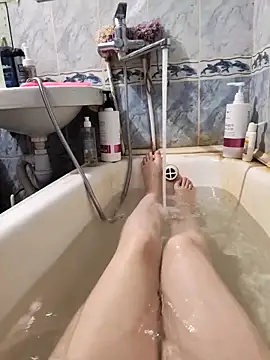 Snapshot of DesireMelissa chatting on November 15, 11:07 am DesireMelissa online show from November 15, 11:07 am