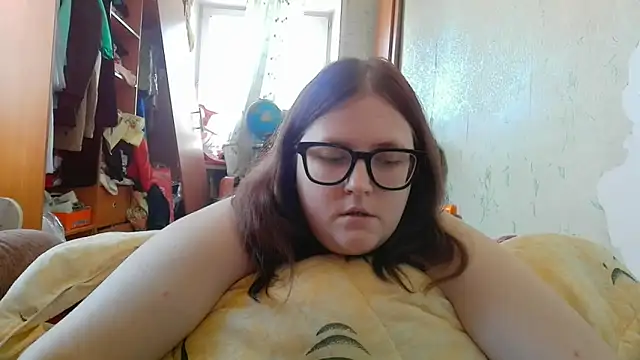 DesireMelissa online show from March 8, 8:07 am