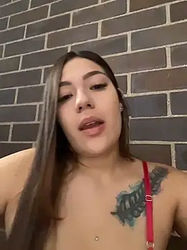 Snapshot of Latina_vanessa chatting on June 25, 12:53 pm Latina vanessa online show from June 25, 12:53 pm
