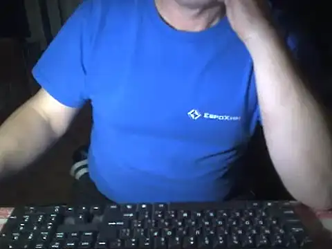 Snapshot of vlad196868 chatting on February 14, 4:31 pm vlad196868 online show from February 14, 4:31 pm