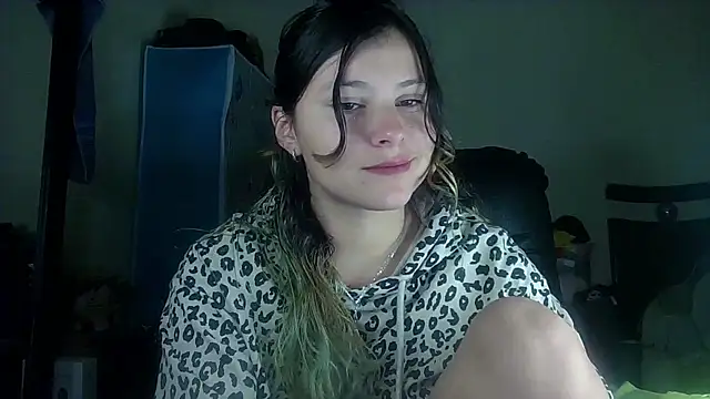 Snapshot of Elith_20 chatting on March 21, 7:11 am Elith 20 online show from March 21, 7:11 am