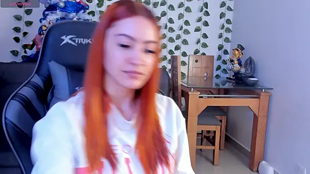 Amypond   online show from December 14, 6:09 pm