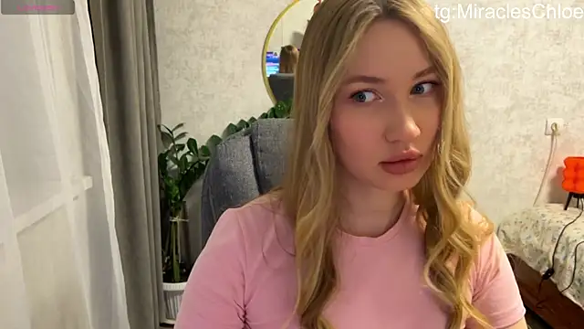 ChloeMillerMeow online show from July 14, 6:46 pm