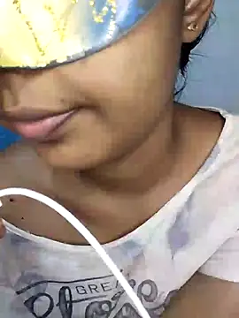 ASHUGIRL JAY online show from January 8, 5:37 pm